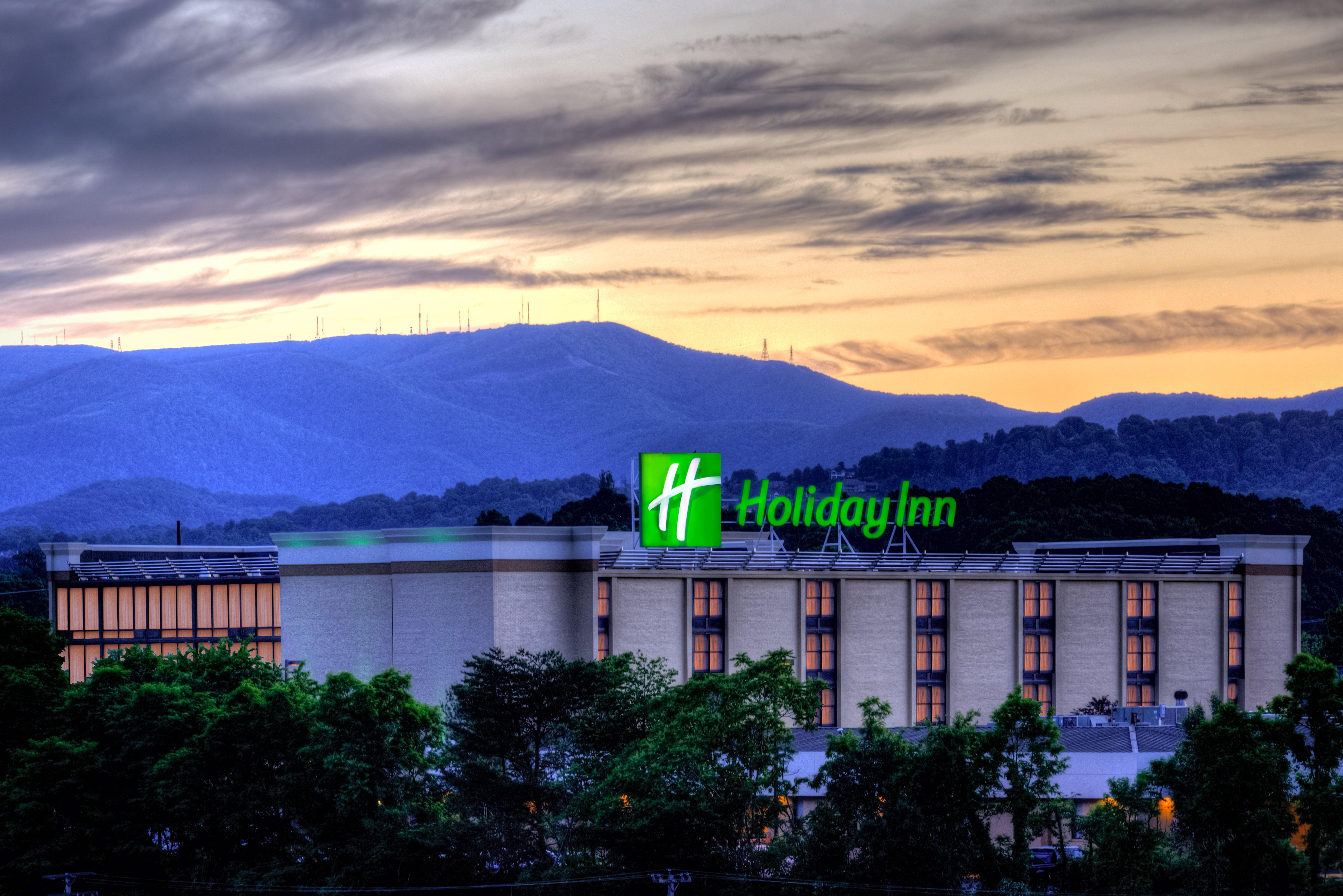 Holiday Inn Roanoke - Tanglewood Route 419 & I 581, An Ihg Hotel Exterior foto