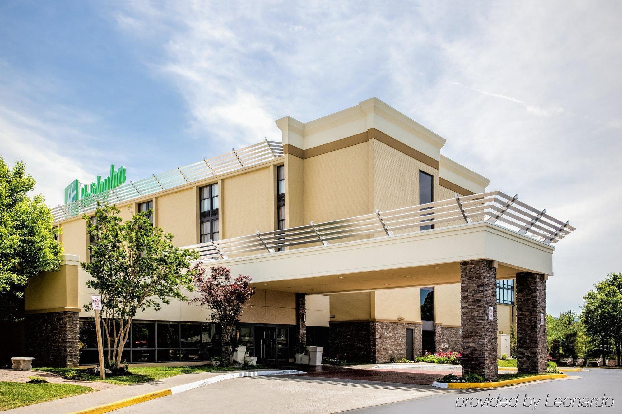 Holiday Inn Roanoke - Tanglewood Route 419 & I 581, An Ihg Hotel Exterior foto